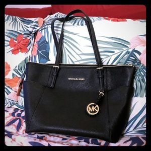 Michael Kors Jet Set East/West
